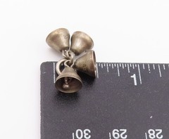 925 Sterling Silver Vintage Pendant Miniature Cluster Bell Charm Loop PT26450