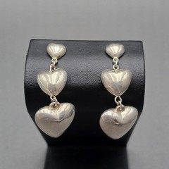 Vintage Silvertone Triple Puffed Heart Dangle Post Earrings 2″ Y2K Statement