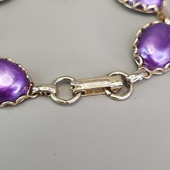 Vintage Oval Bead Bracelet Purple Pearlized Gold Tone Linked 6.75″