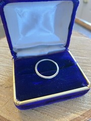 18k White Gold Band Antique Vintage Engraved Stackable Ring Band 2mm US 6.25