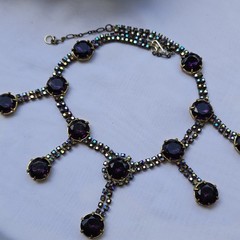 1940s RARE HOBE FIVE PENDANT PURPLE HEAD- LIGHT ORIGINAL COND FESTOON NECKLACE