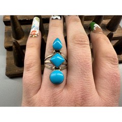 Vintage Native Sterling Silver Triple Turquoise Ring – Size 7