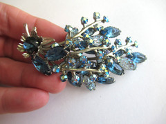 Rare Vintage Judy Lee Floral Spray Rhinestone Lava Glass Brooch
