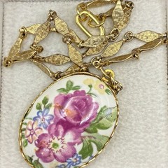 Vintage Oval Rose Pendant Necklace on Vintage Monet Fancy Link Chain