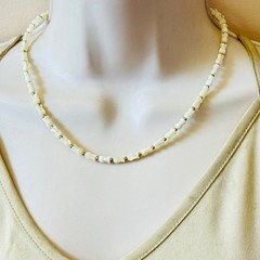 VTG Estate rose carved Beaded collar Necklace MOP Natural Mother of pearl 17.5″