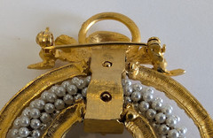 Vintage Large Rhinestone & Pearl Rings Brooch Pin