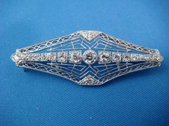 ANTIQUE ART-DECO DIAMOND FILIGREE BROOCH-PENDANT CIRCA 1920S 45MM OR 1.7 INCH