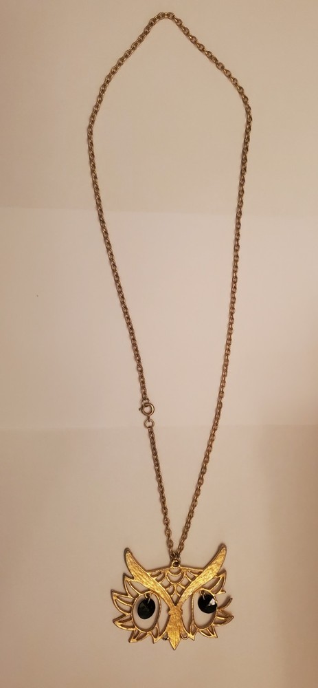 Vintage Gold-Tone Articulated Owl Pendant Necklace Featuring Dangling Black Eyes