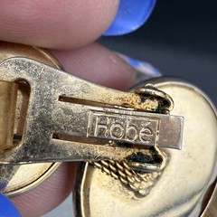 Vintage Hobe Clip On Earrings Gold Tone Ka Fu Statement 80s