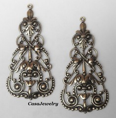 #4034 ANTIQUED GOLD DAPPED OPEN FILIGREE W/TOP HANG RING – 2 Pc Lot