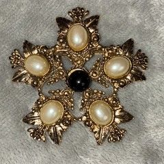 Vintage Gold White Faux Pearl Black Center Pearl Cabochon Pin Brooch