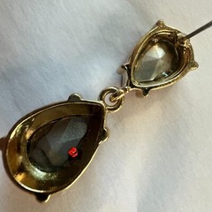 Vintage Red Rhinestone Teardrop Dangle Earrings 1.5″ NOS Gold Drop Post Bold New