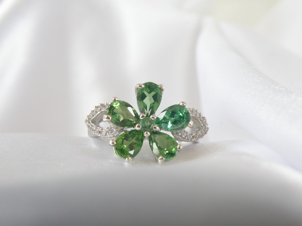 Vintage Sterling Silver Natural Irradiated Green Tourmaline Halo Ring Size 6
