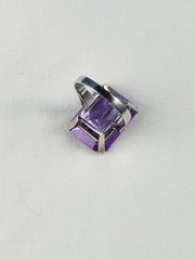 Vintage sterling silver changing color pink lilac stone cocktail ring sz 7.25