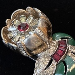 Vintage Patent-Number Trembler Figural Flower Clip / Brooch 1940s