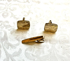 Vintage Gold Tone Cufflinks & Tie Bar Set Scroll Signed Lamode Karatclad Classy