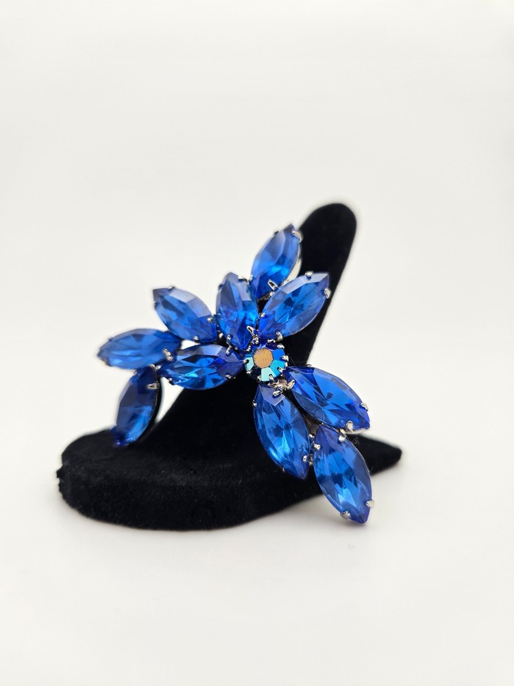 Beautiful Large Silver-Toned Brooch with Brilliant Blue Marquise Rhinestones