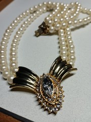 Vintage 2 Strand Faux Pearl Choker Necklace Art Deco Gold Crystal Rhinestone Bow