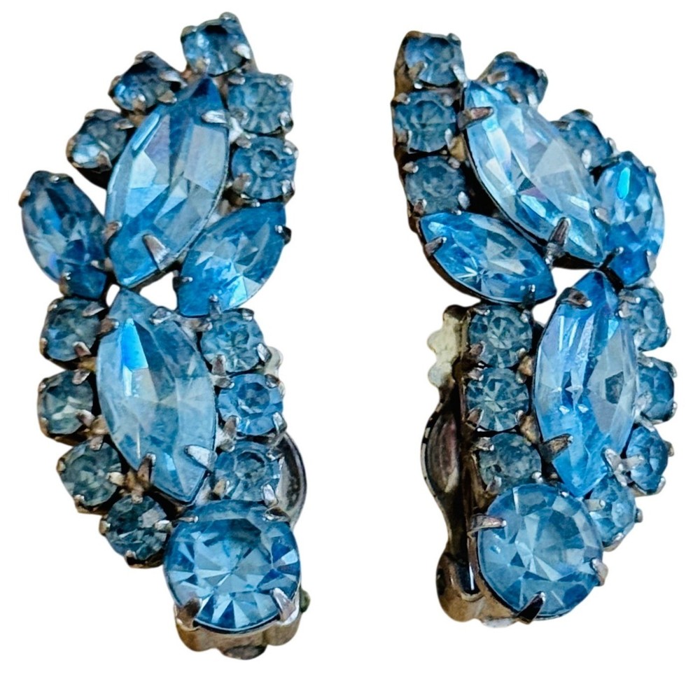 VTG blue Marquise Crystal rhinestone Earrings clip Retro Jeweled Estate 50s
