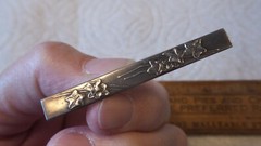 Vintage BROOCH PIN Bar Pin, Silver, Decorated with Ivy Pattern, 2-1/4″, RR
