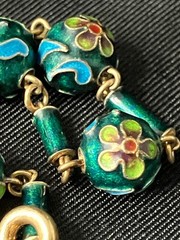 Vintage Champleve Bracelet Rich Green Floral Cloisonne Bead Chain Spring Clasp