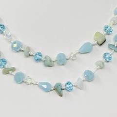 Designer Glass Stone Necklace Blue Chip Teardrop Round Surface Coated Knotted 38