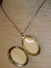 Vintage Art Nouveau Revival Grapes Locket Pendant Necklace Ormolu Rhinestones