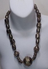 VINTAGE TRIBAL SILVER TONE NECKLACE 23″ J88CR cz61
