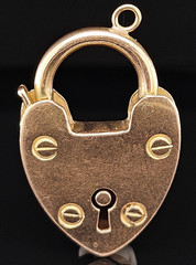 15K Gold ANTIQUE HEART PADLOCK Charm Pendant Edwardian Opens British Love Lock