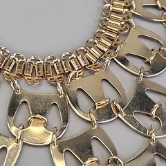 Vintage Waterfall Necklace Gold Tone Book Chain 15.5″
