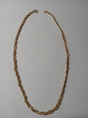 Vintage 15-inch Gold Tone Braided Chain Necklace