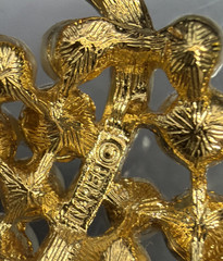 Vintage NAPIER Basket Brooch Gold Tone Filigree Faux Pearl Bouquet Basket Pin