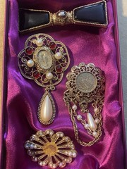 VTG 1928 Pin Lot *ALL FOR REPAIR* Missing Stones/pin-back Victorian Style Brooch