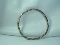 VINTAGE TWISTED STERLING SILVER & COPPER BANGLE BRACELET