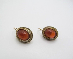 Vintage Gold Tone Orange Oval Dome Filigree Dangle Drop Earrings 1.03 In Drop