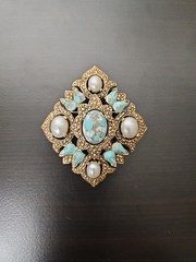 VTG 1968 Sarah Coventry Remembrance Signed Gold Tone Brooch Pin J10 EUC