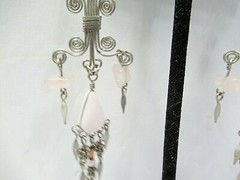PERUVIAN PIERCED EARRINGS LONG DANGLE PRETTY METAL WORK ROSE QUARTZ GEMSTONE