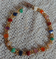 Vintage Multi Color Nugget Polished Goldtone Bracelet 7-1/2 Inches