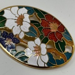 Vintage Cloisonne Oval Brooch Pin Gold Tone Red White Blue Green Floral No Brand