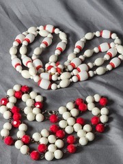 Vintage Glass Bead Lot of 2 Spring Ring Closure Red White Round 18