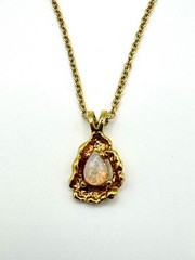 GORGEOUS Vintage Teardrop Faux Fire Opal Gold Plated Nugget Pendant Necklace