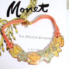 VTG Runway MONET 17″ Book Pc ENAMEL Pearlescent Pastel FLORAL NECKLACE Garland