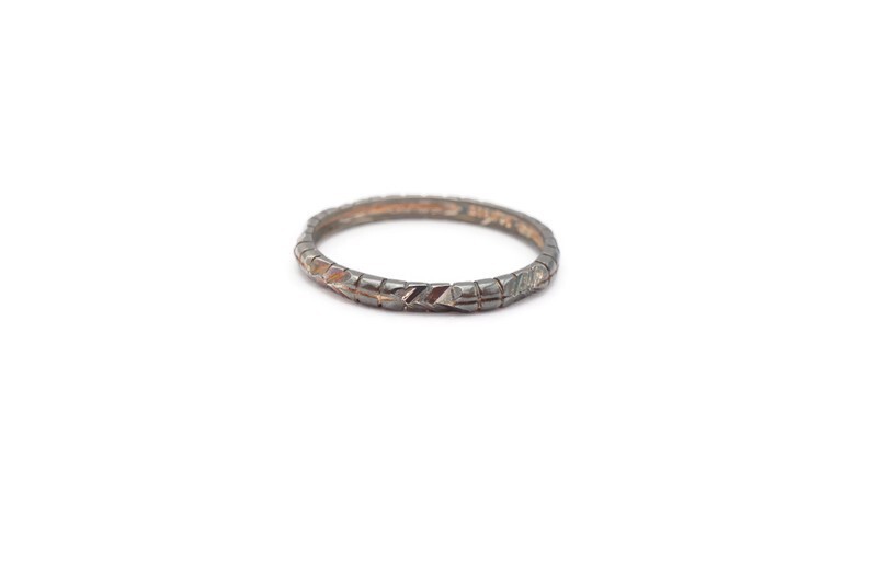 Vintage Sterling Silver 925 Ring Size 8.5 Textured V4