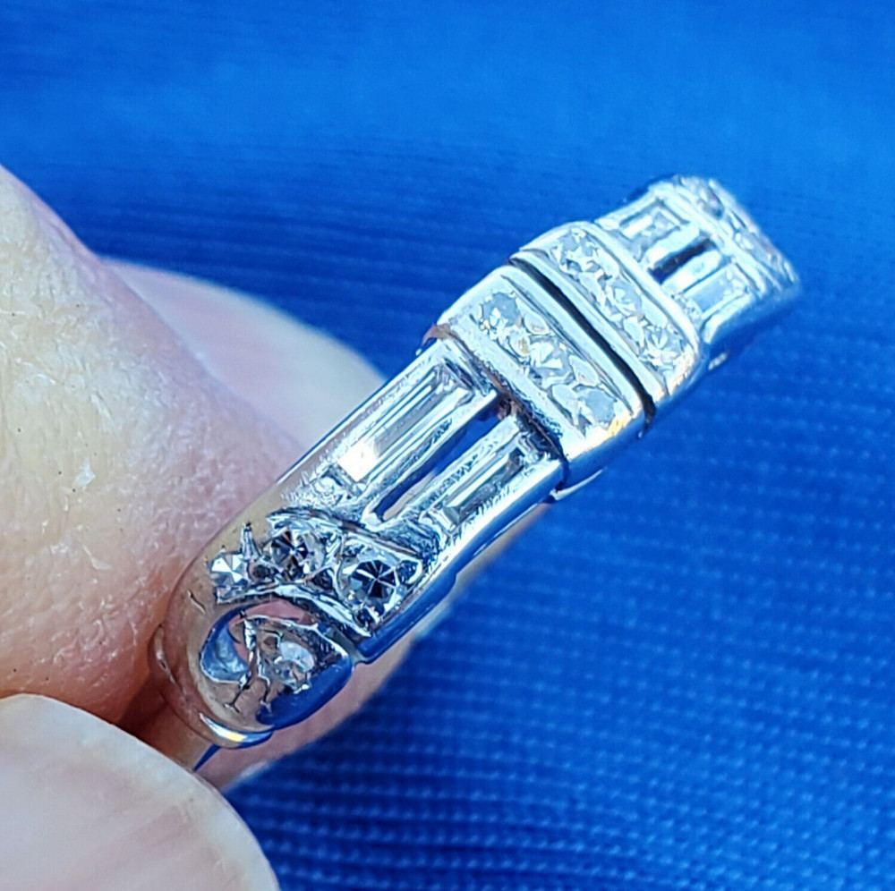 Original EARTH MINED DIAMOND Deco Wedding BAND Antique SOLID PLATINUM Ring S 5.5