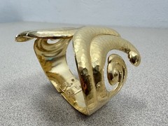 Vintage Jose Maria Barrera for Avon CORINTHIAN Hammered Gold Plate Cuff Bracelet