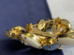 Vtg Rhinestone Costume Jewelry Set Blue Milk Glass Look Brooch Earrings *READ*