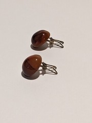 Beautiful Vintage Sunset Shade Glass Dome Clip On Earrings. MCM Style. 1″.