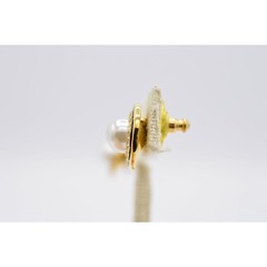 Signed Vintage Earrings Pierced Post Stud Round Pearl Shiny 1980s BinAB