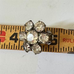 Daisy Weiss Sparkling Rhinestone Silver Vintage Flower Earrings Clip .75 in