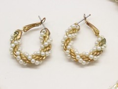Casual Corner Rope Chain Necklace Earrings Set Gold Tone Faux Pearl VTG D2569
